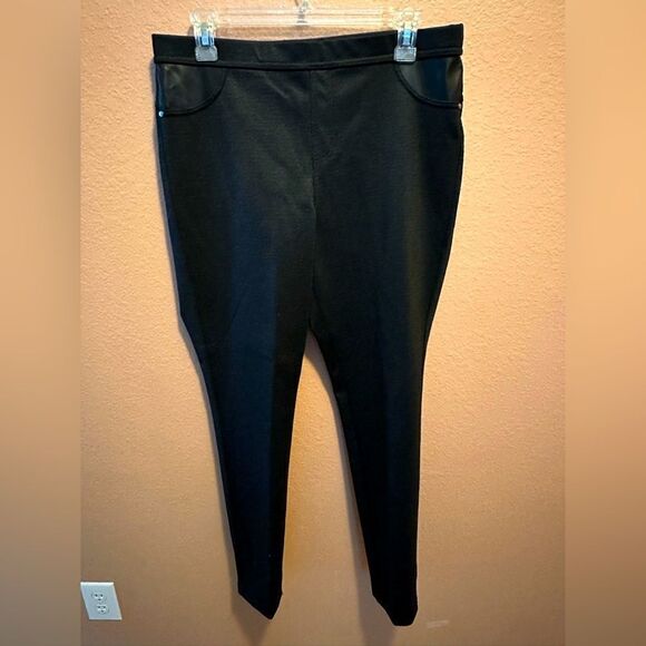 DKNY Black pull on pants - Picture 1 of 8